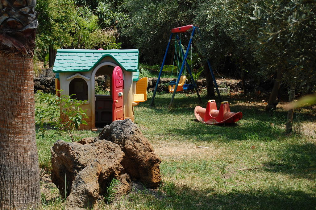 La Fattoria Dei Nonni Hostal Paterno  Exterior foto